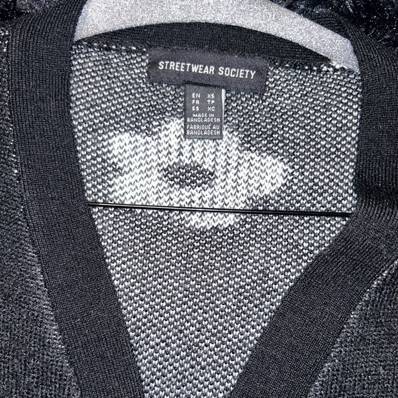 Xsmall cardigan black floral - Picture 3 of 3